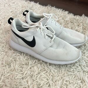 White Nike Sneaker